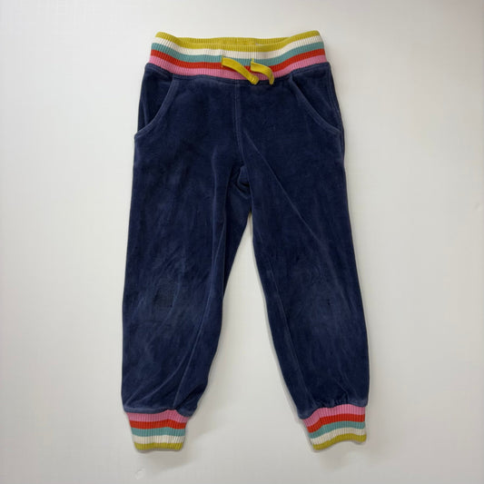 Seller 189 Girls 4y Boden Rainbow Rib Velour Joggers (see description)