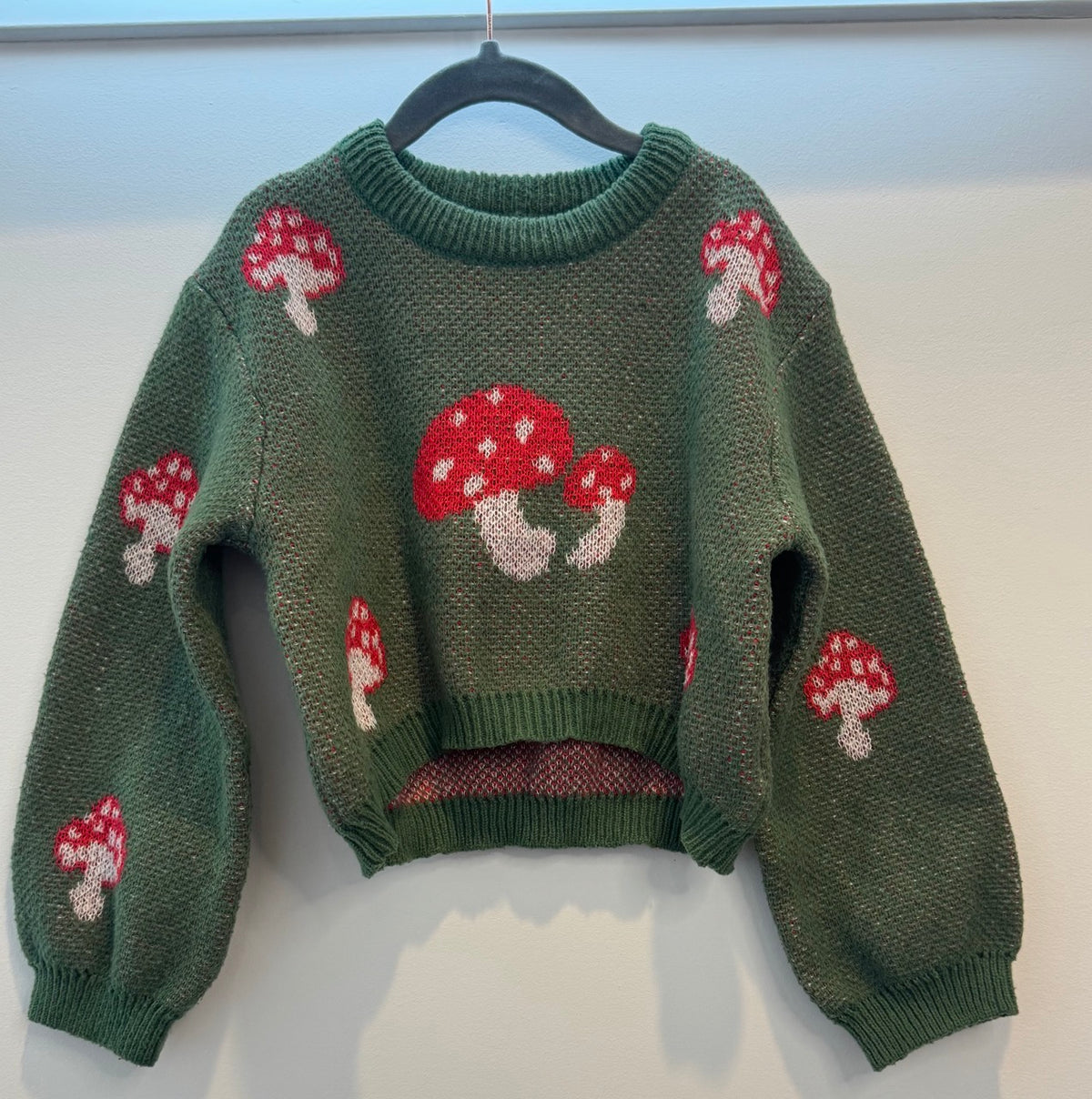 #82 Shein Mushroom Cropped Sweater Girls Size 7