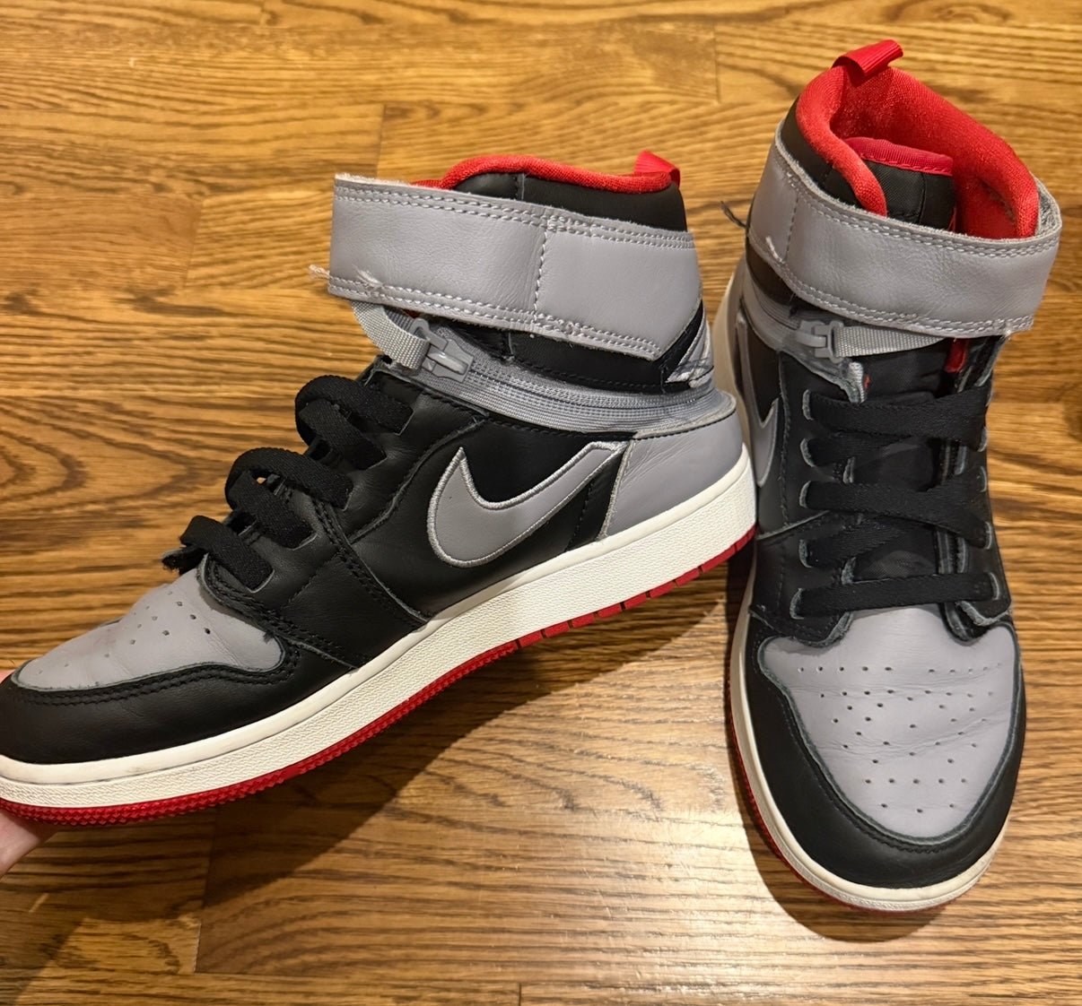 #41 |  Boys 6.5Y | Jordan 1 Hi Flyease cement gray