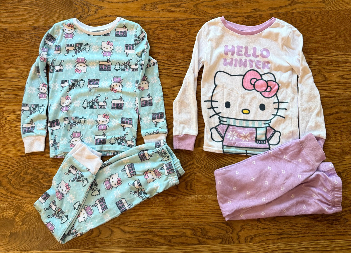 53 - Girls 6 Hello Kitty Fleece Pajama Set Bundle (2) (Blue & Purple)