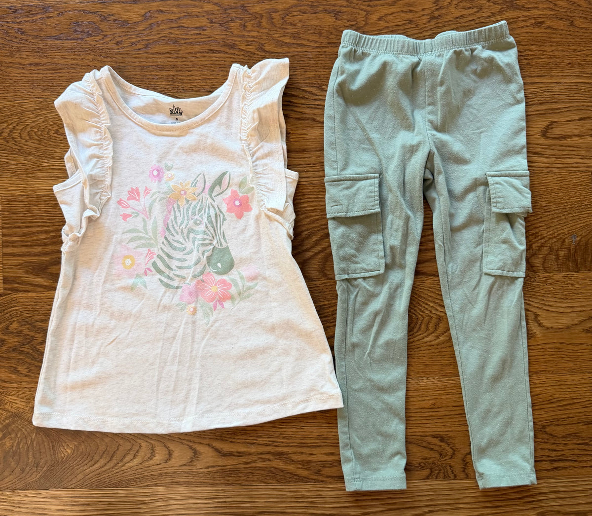 53 - Girls 5 Zebra Print Shirt with Matching Green Pants Outfit
