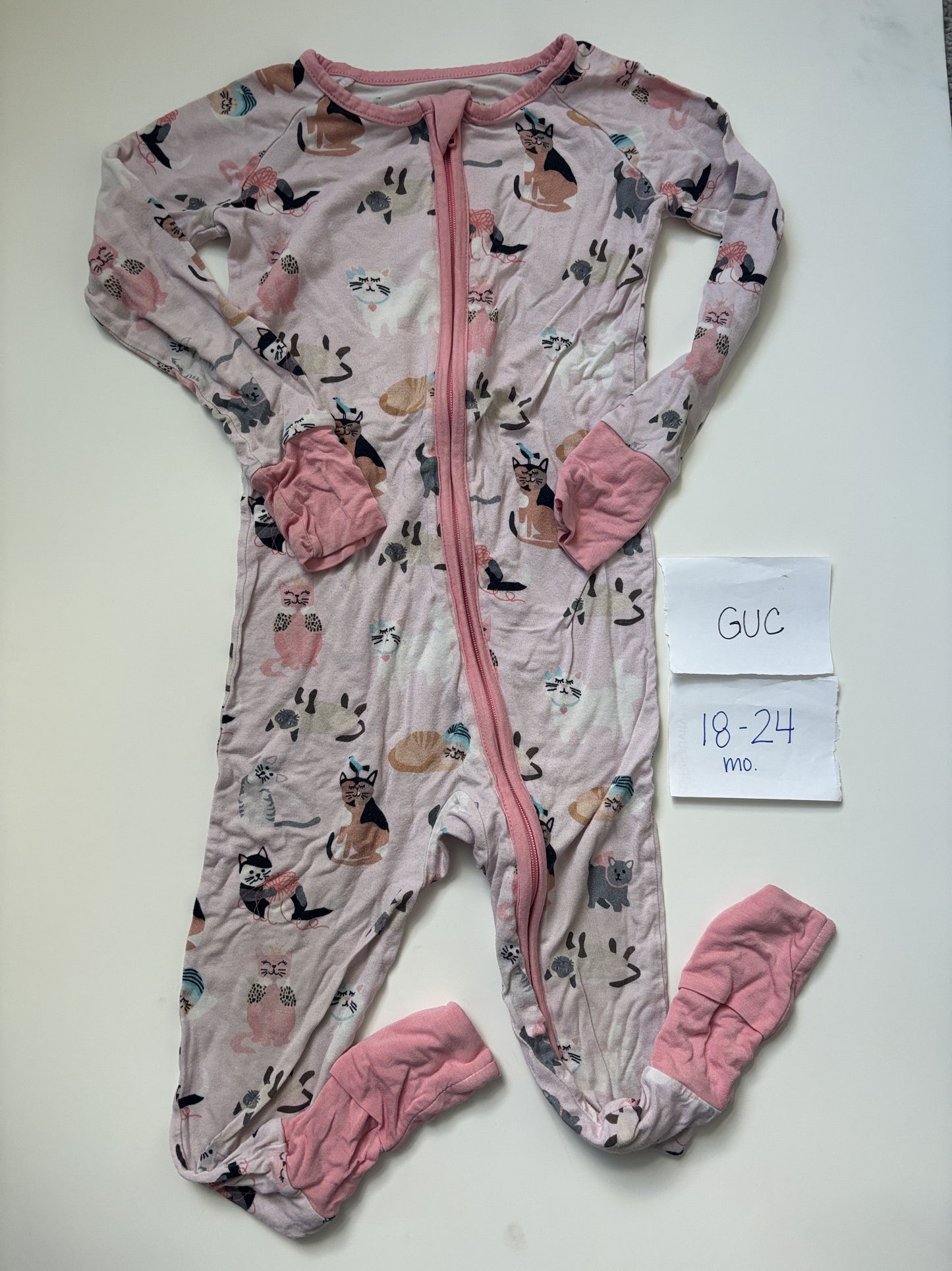 #138 - 18-24 Mo - GUC Little Sleepies - Pink Cool Cats Zippy - PU 45236