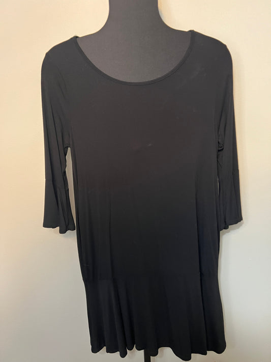 Women’s Medium Black dress - EUC - worn 1X