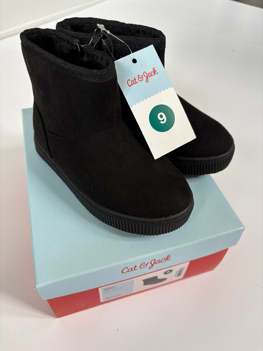 Seller #105 - Size 9c Girls Cat & Jack Black Boots NWT - UGG Dupes