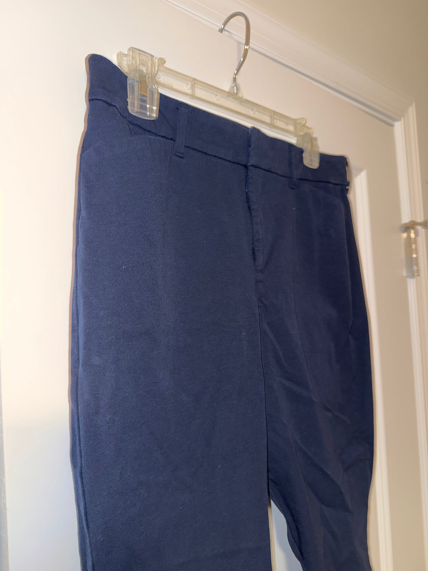 #106: Womens 12 Old Navy High Rise Pixie Dress Pants (Navy) *REDUCED*