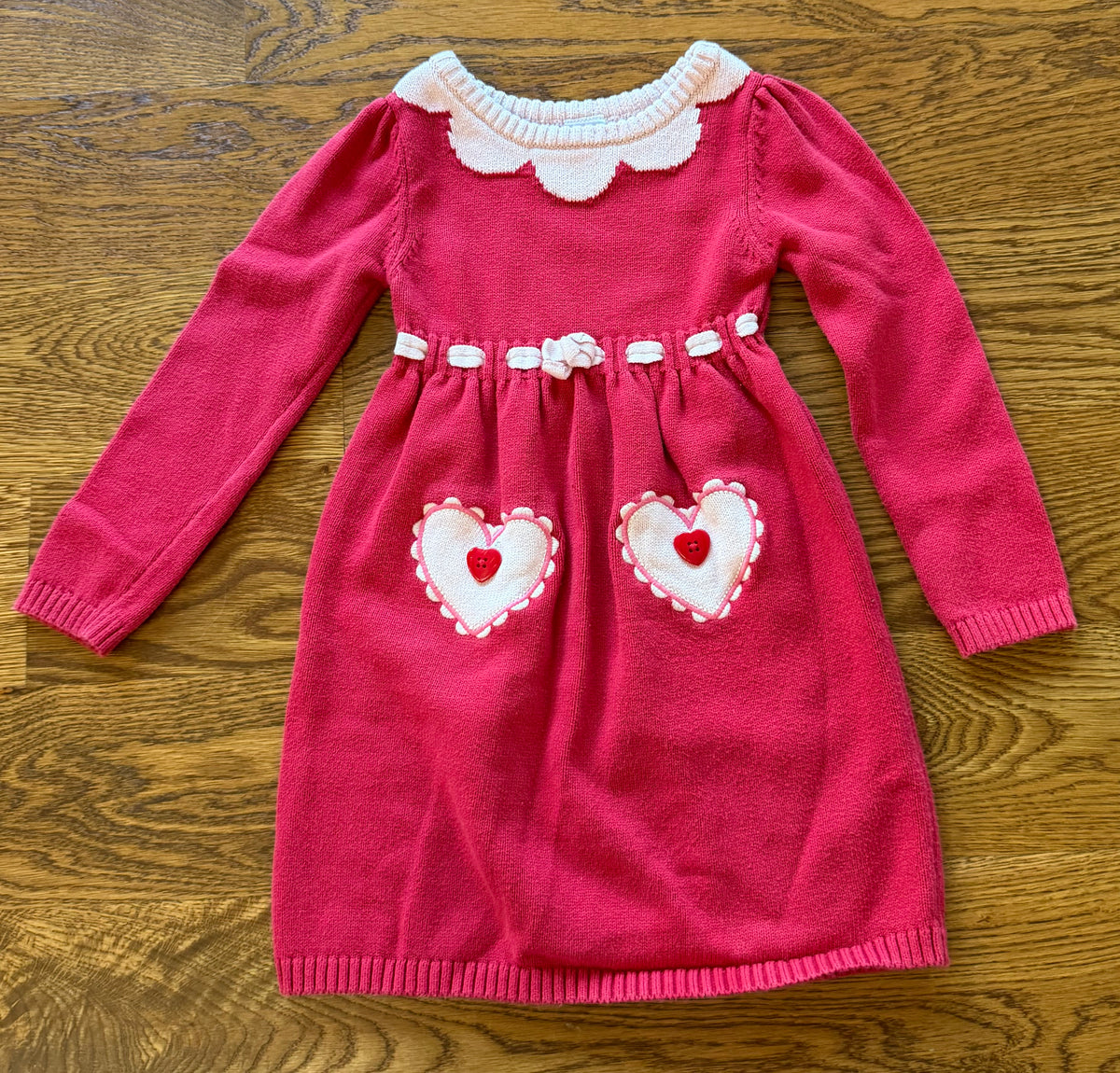 53 - Girls 5T Gymboree Red Hearts/Valentine Long Sleeve Sweater Dress