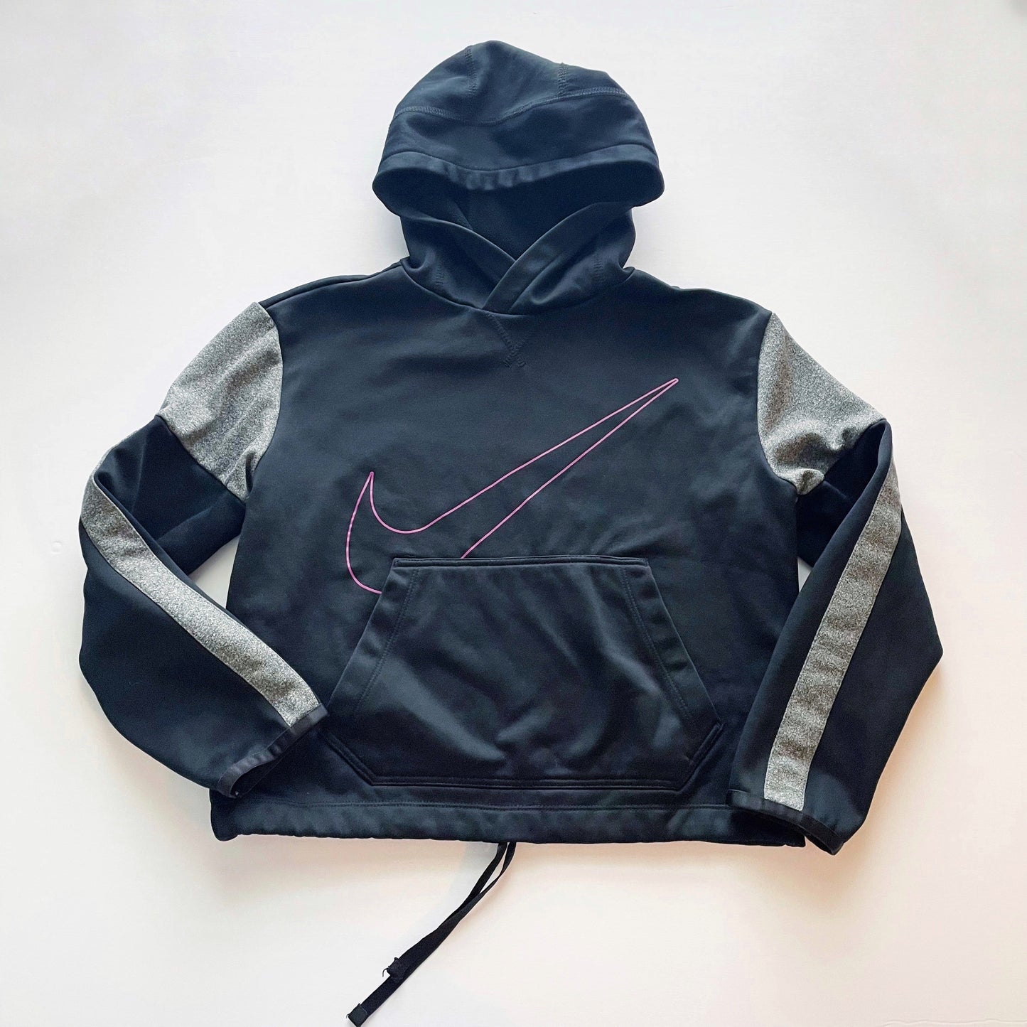 #118 | Size M | Nike Girls Dri Fit Hoodie