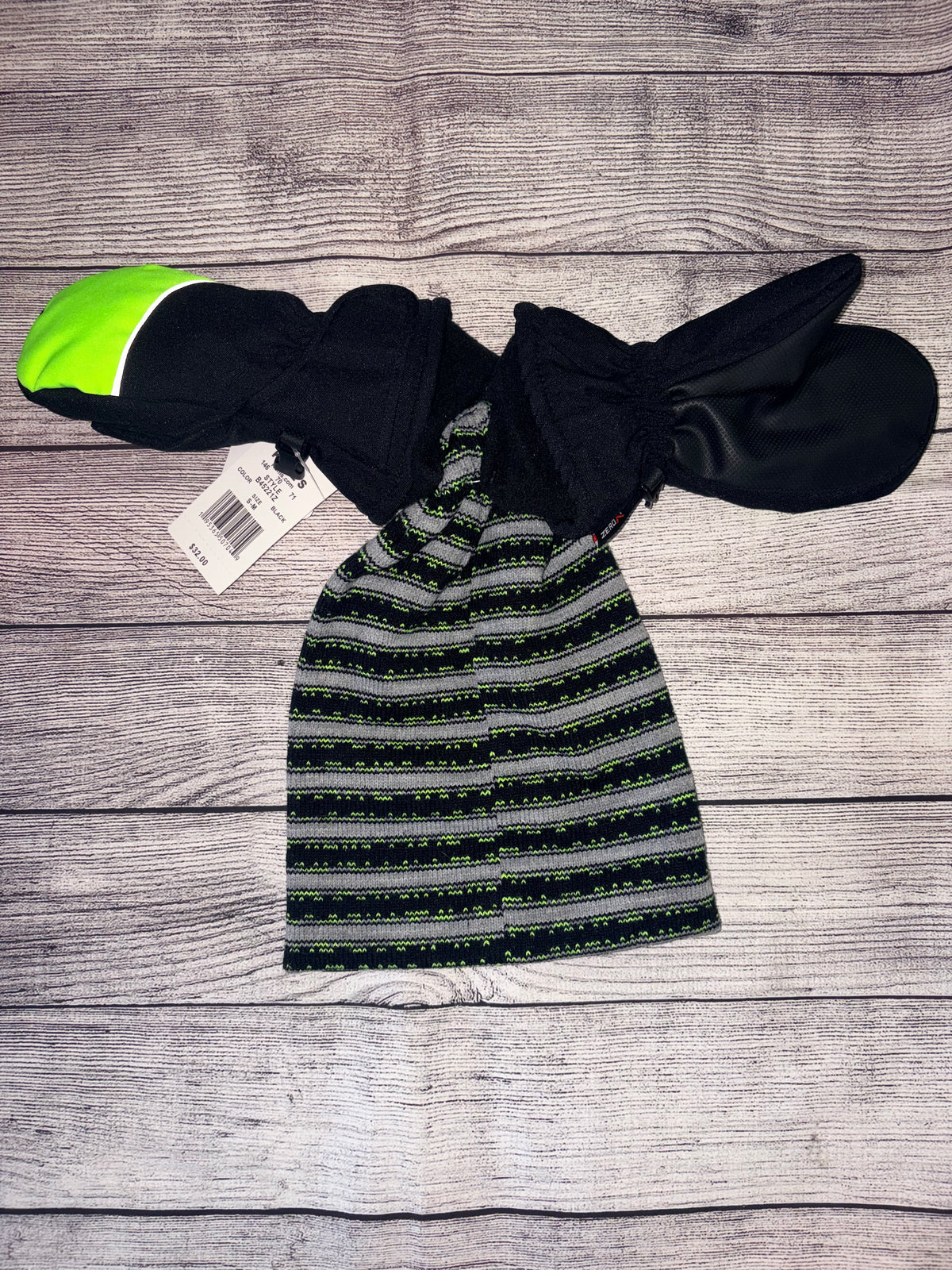 Seller 124 NEW Zeroxposur Small/Medium Boys Hat/Glove Set