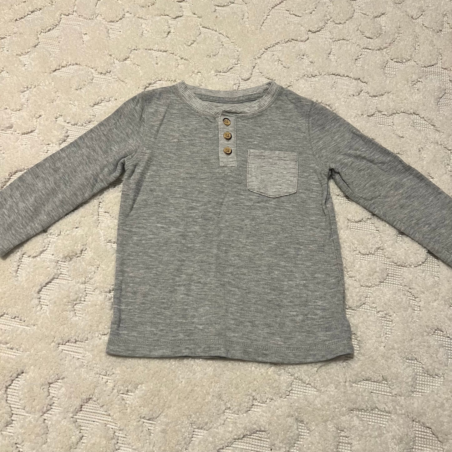 #5 Cat and Jack Gray Thermal Long Sleeve Shirt, Boys 2t