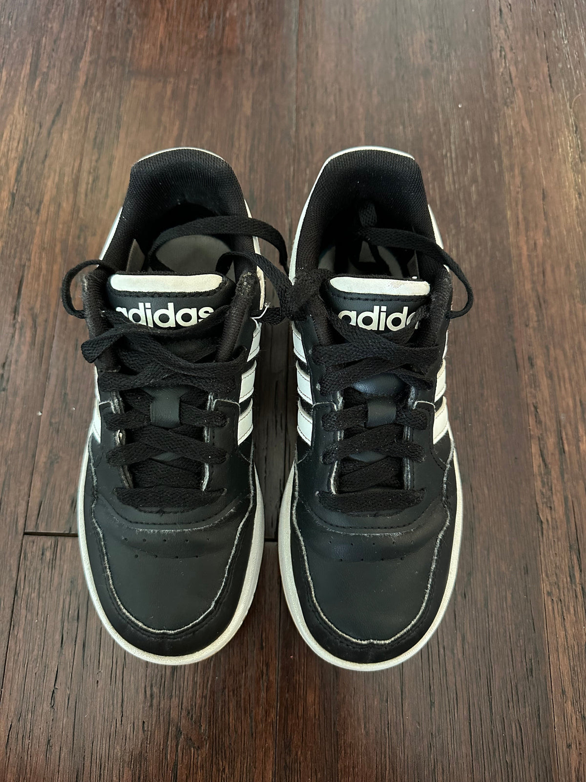 Seller 42, Adidas Hoops Sneaker, Black Leather, Boys 1, VGUC (wear on toungue)