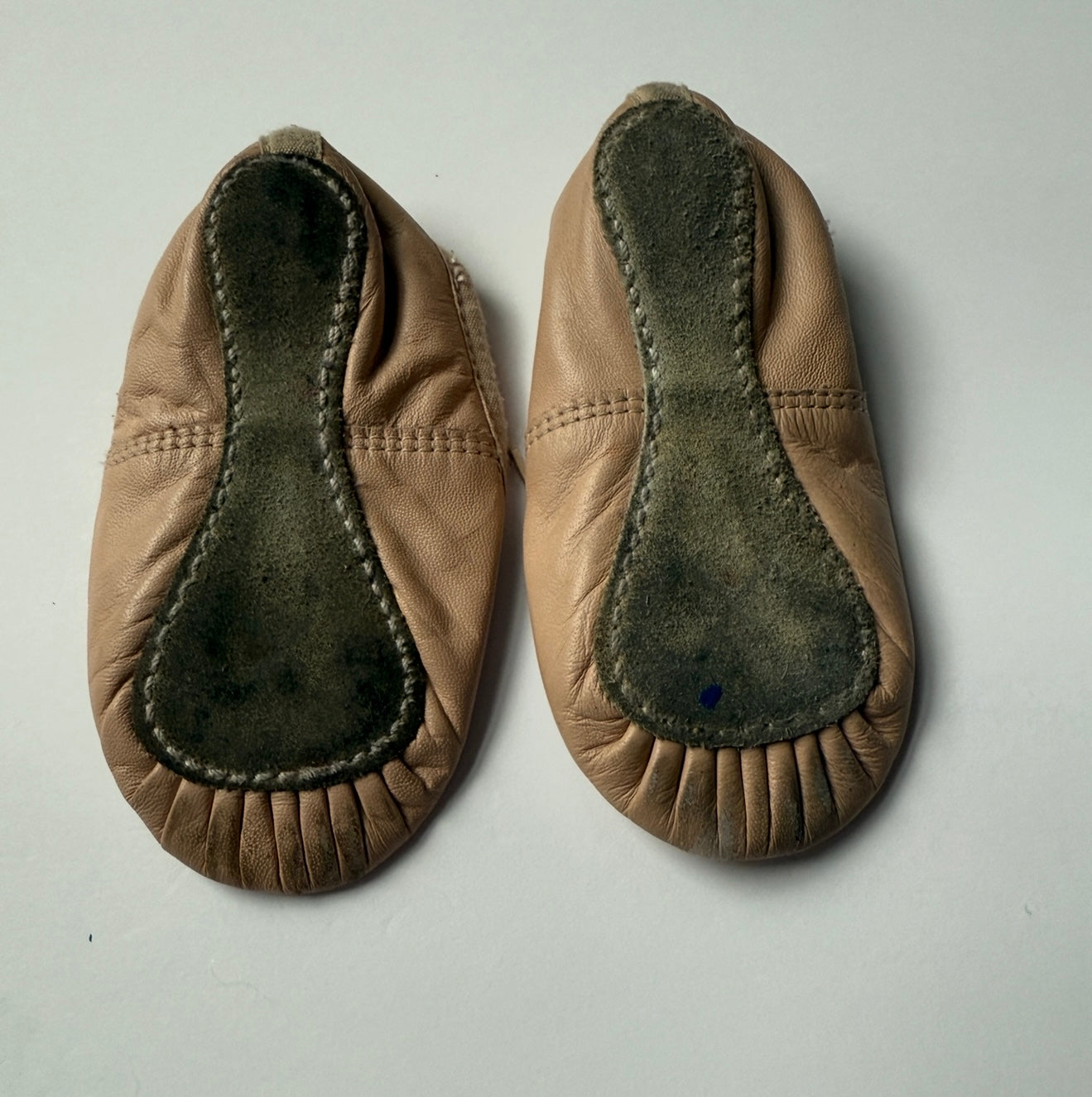 #180 Girls Shoe 9 Dance Set Bloch Tap Shoe and Capezio Ballet slipper 2 available)