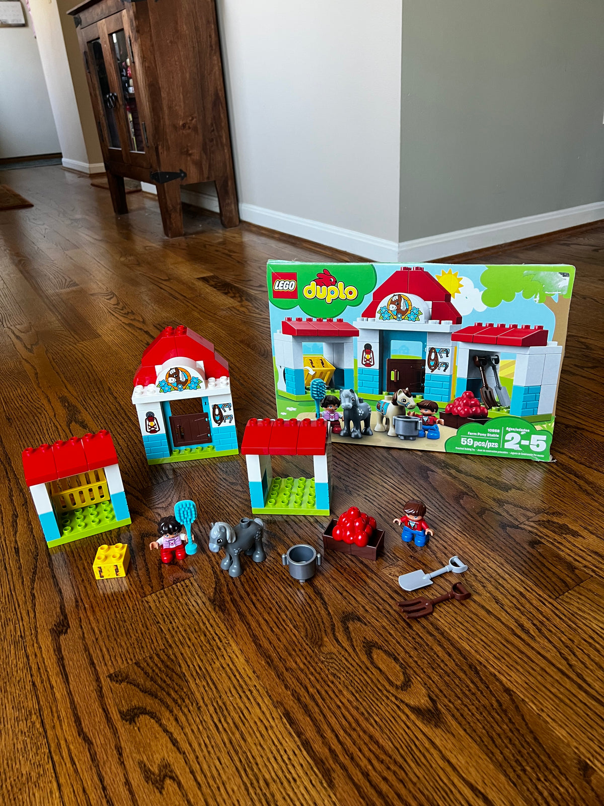 Seller #115 - Lego Duplo Horse Stable Set, VGUC