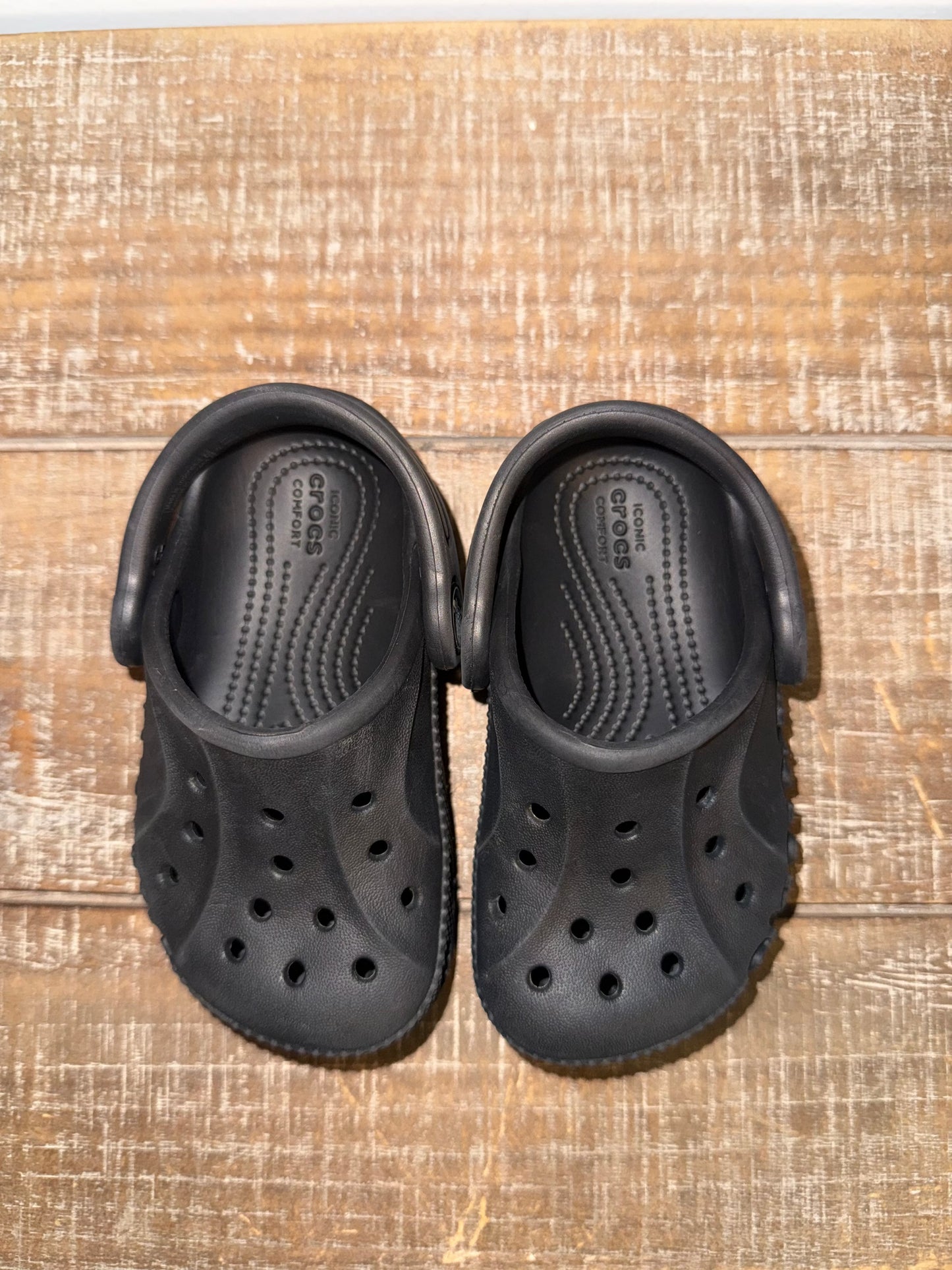 #106: Toddler 5 Black Crocs EUC *REDUCED*