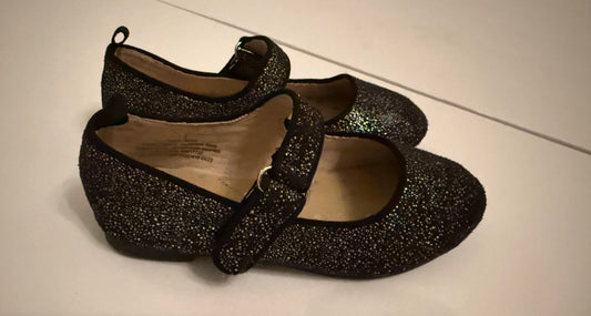 #180 Girls Shoe 9 Cat & Jack Black Sparkle Flat