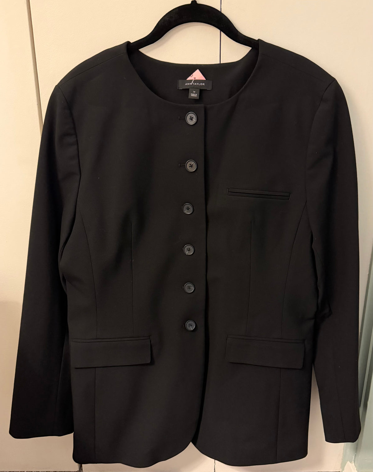 53 - Women’s 14 Ann Taylor Black Suit Jacket, No Lapels, Longer than traditional Suit Jacket.  Gorgeous on!