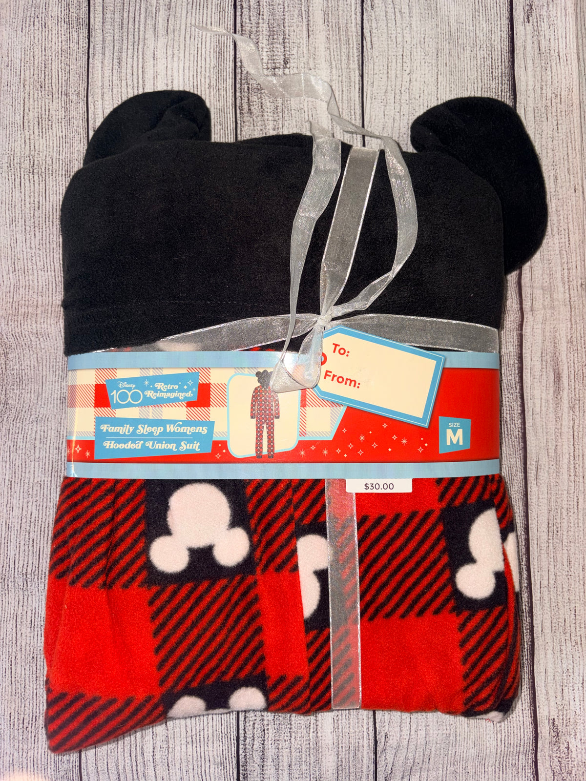 Seller 124 NEW Disney Medium Women’s Pajamas
