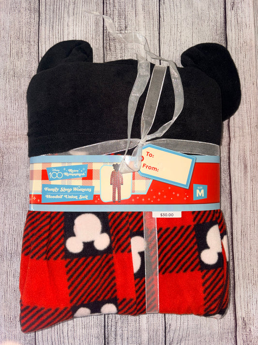 Seller 124 NEW Disney Medium Women’s Pajamas