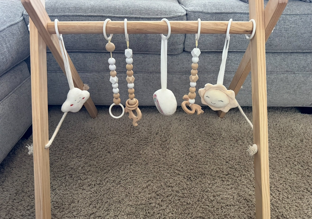 #92 New baby wooden play gym