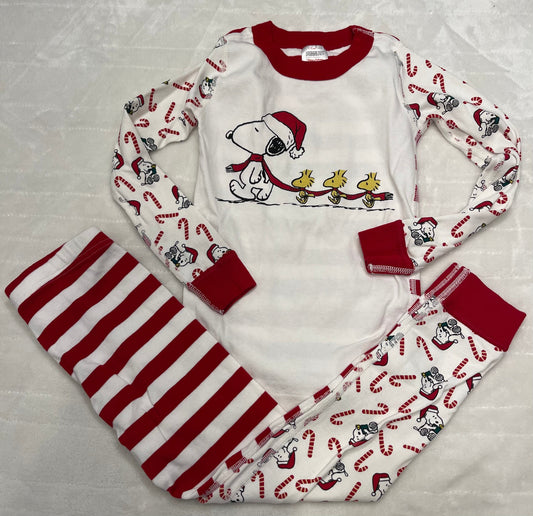 #212 Hanna Andersson pajamas size 5 EUC