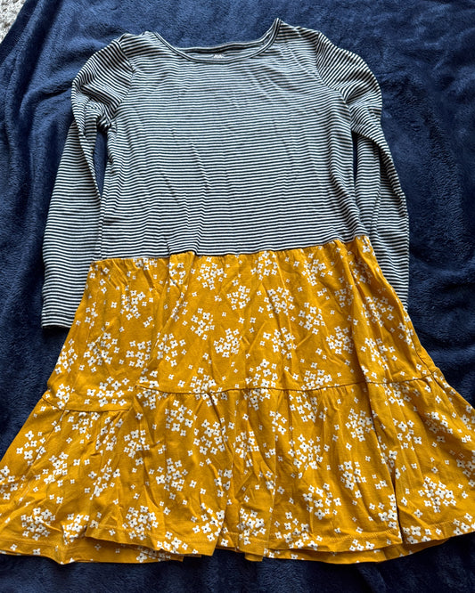 #74- tea size 10