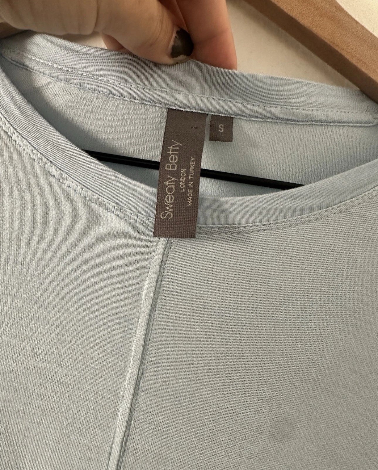 #111 Sweaty Betty Lightweight Activewear Long Sleeve Top Size Small Light Blue