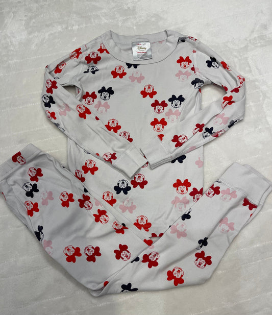 #212 Hanna Andersson pajamas size 5