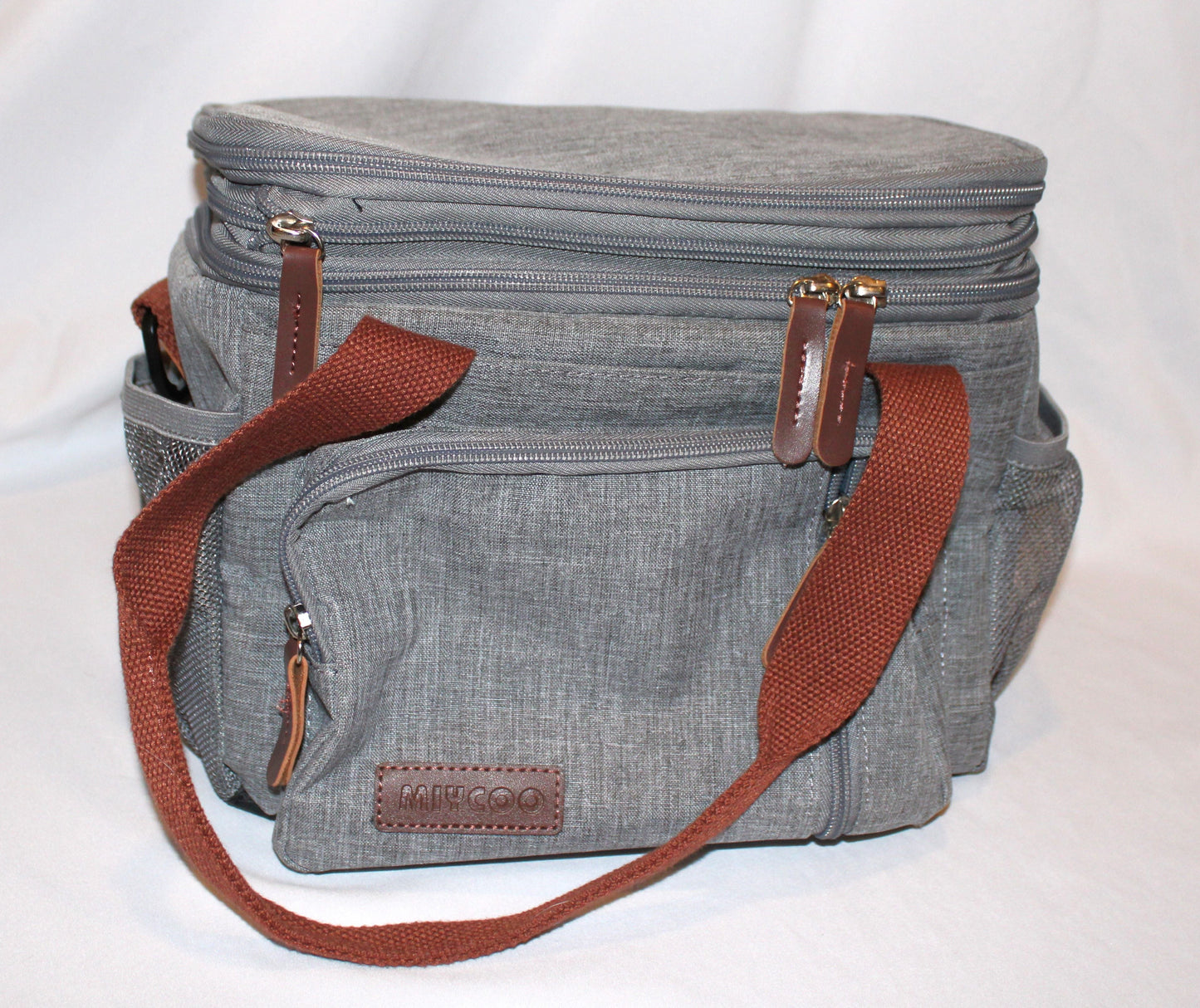 #126 - 15 L Gray Cooler