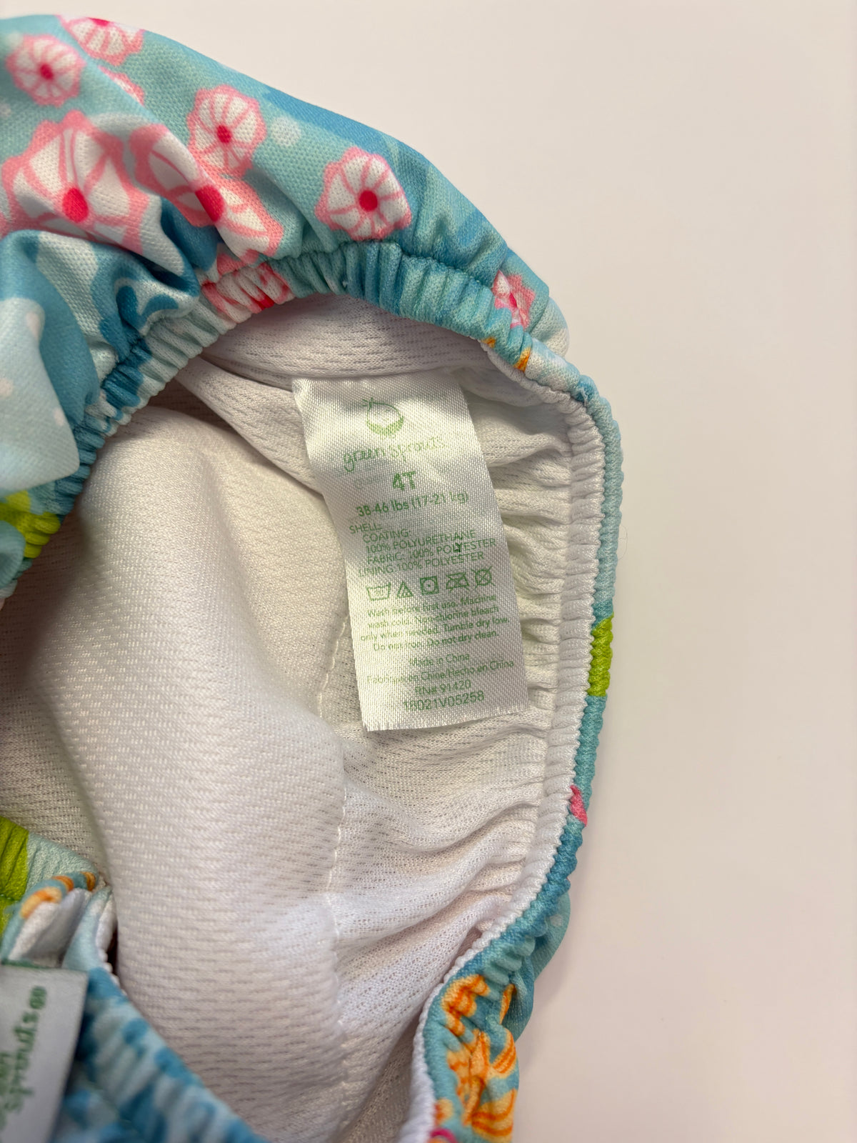 #121 girls 4T green sprouts reusable swim diaper, EUC