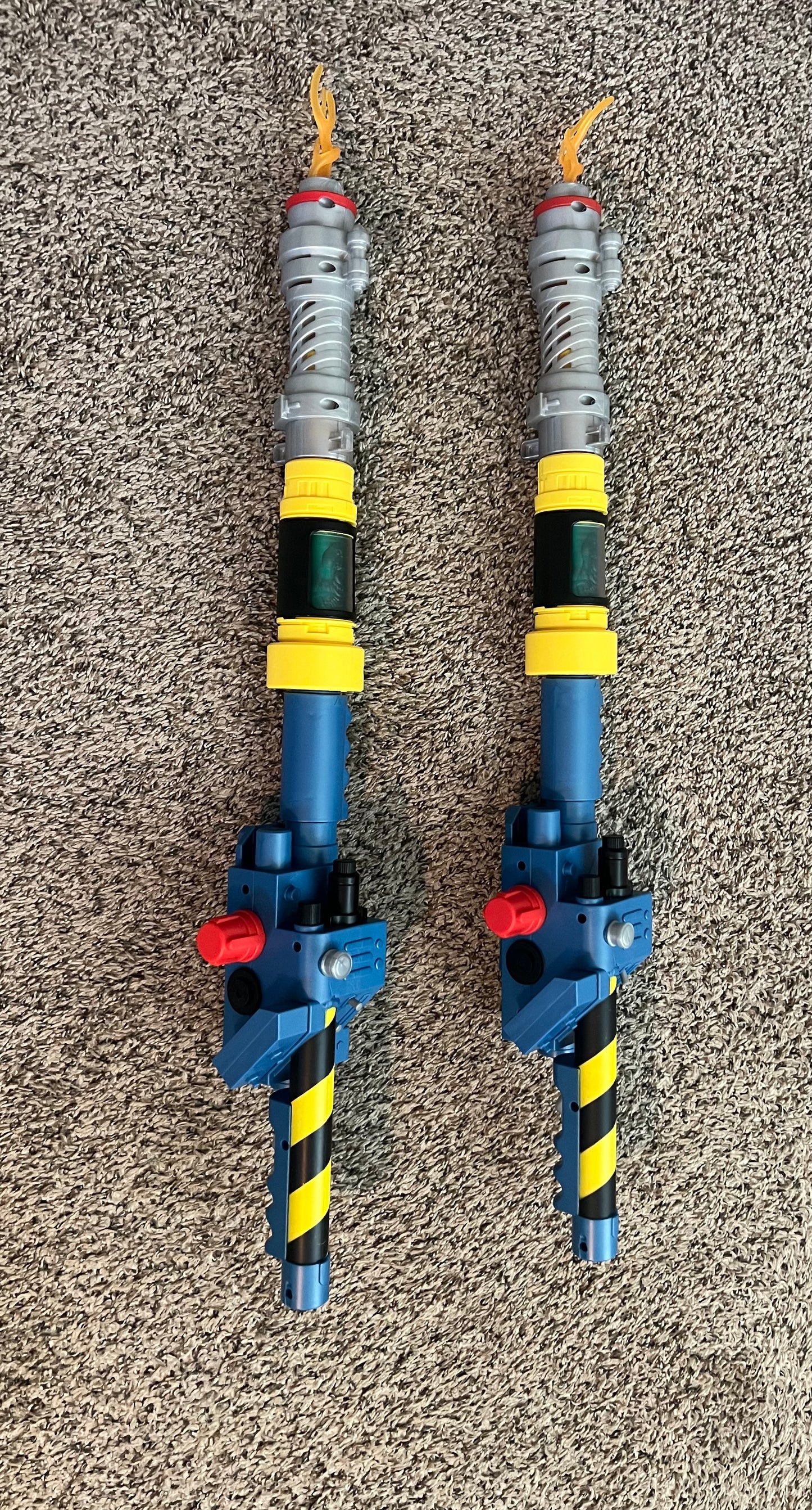 Seller 130 - Ghostbusters Proton Blaster M.O.D. Roleplay Toy - boys girls -ages 4 5 6 7