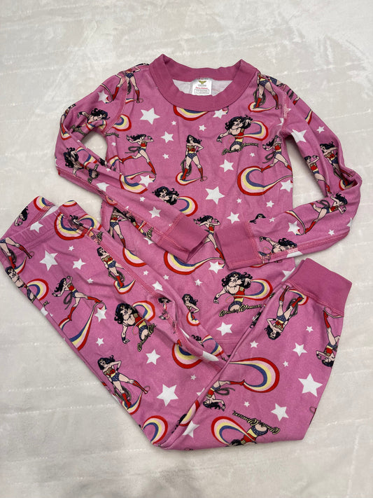 #212 Hanna Andersson pajamas size 5