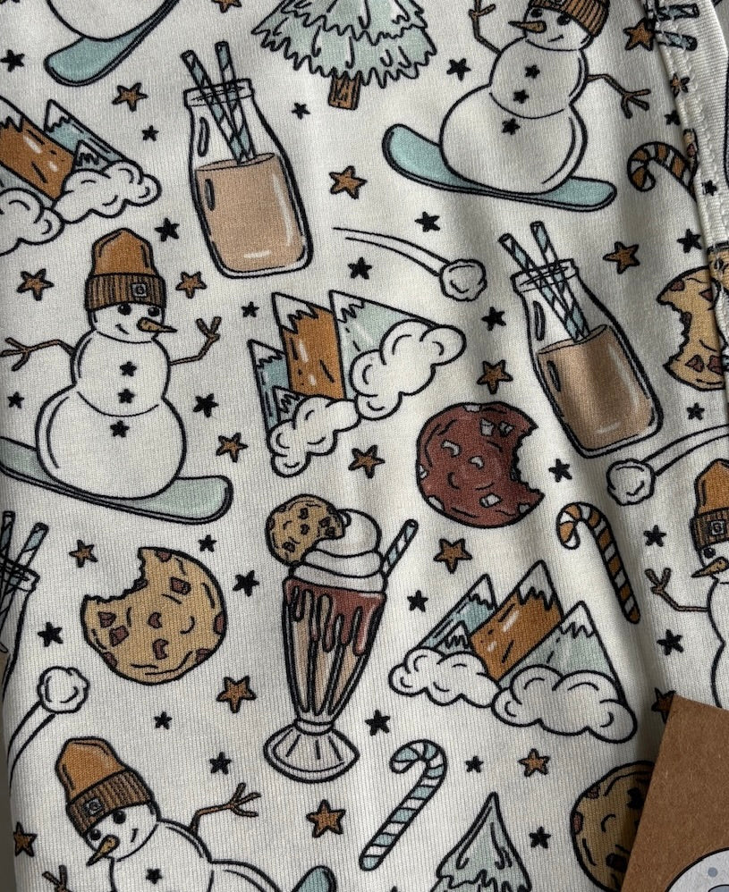 Seller #105 - NWT Larkspur Winter Bamboo Swaddle