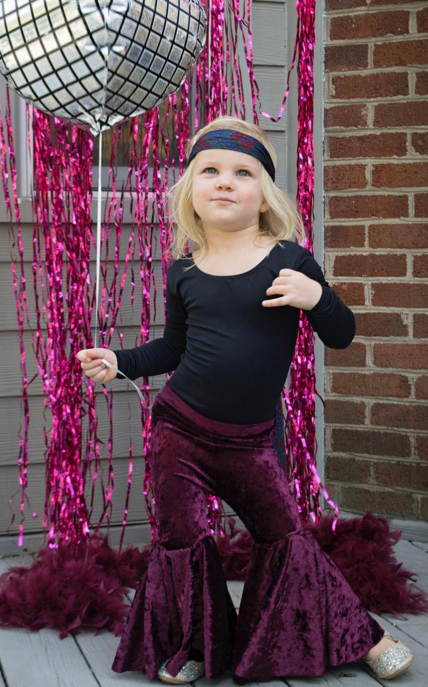 Toddler girls stretchy maroon velvet flare pants, no tag but fit like 2T. Soft & comfy!