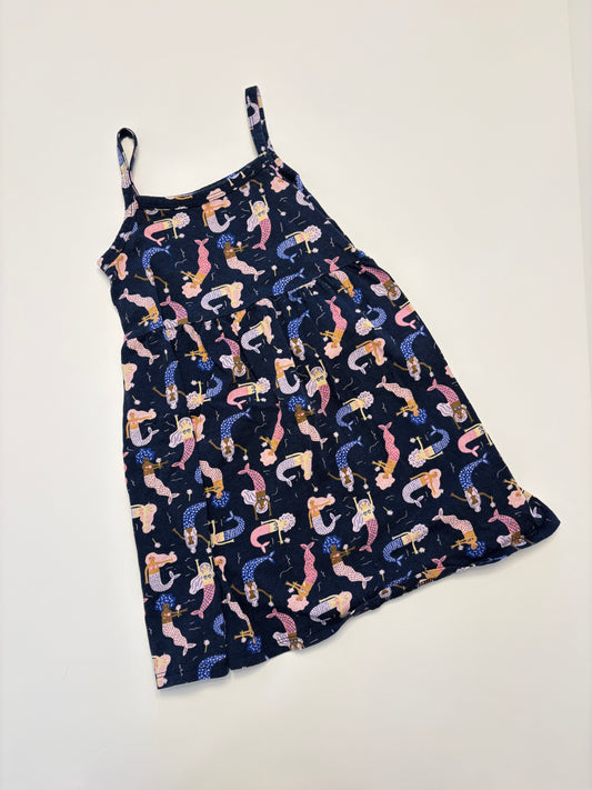 #121 girls 4T Old Navy mermaid dress, EUC