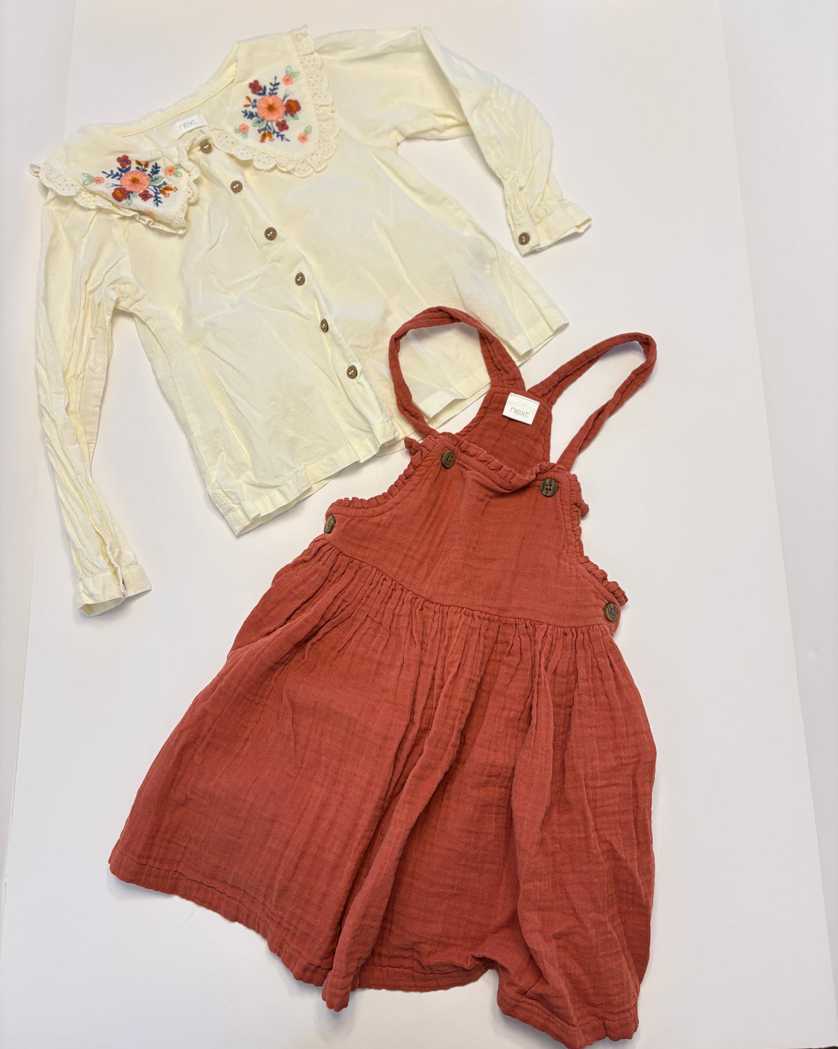 #121 girls 4-5T Next dress with floral shirt, VGUC