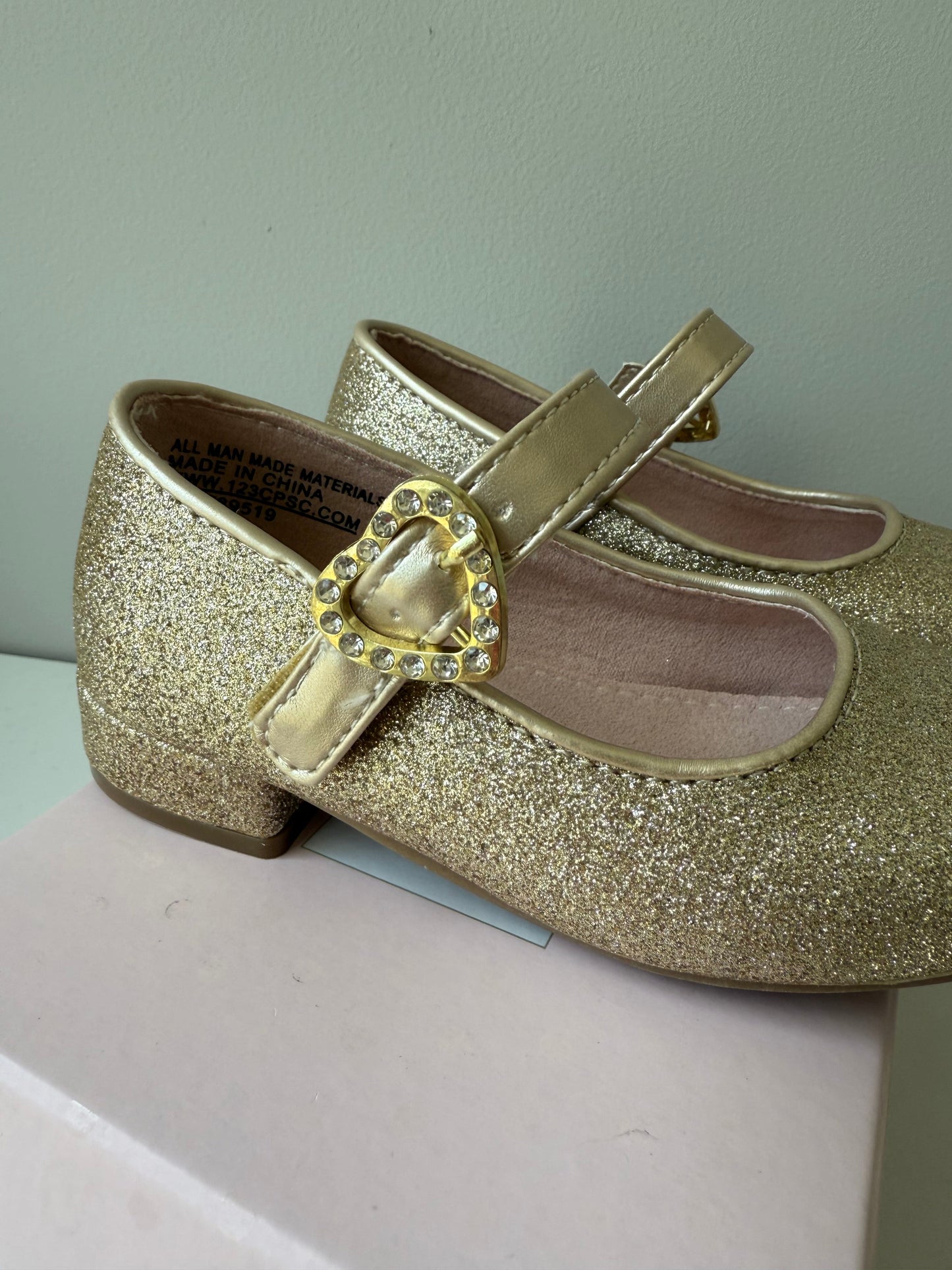 Seller 8 - NIB girls size 8 gold glitter dress shoes