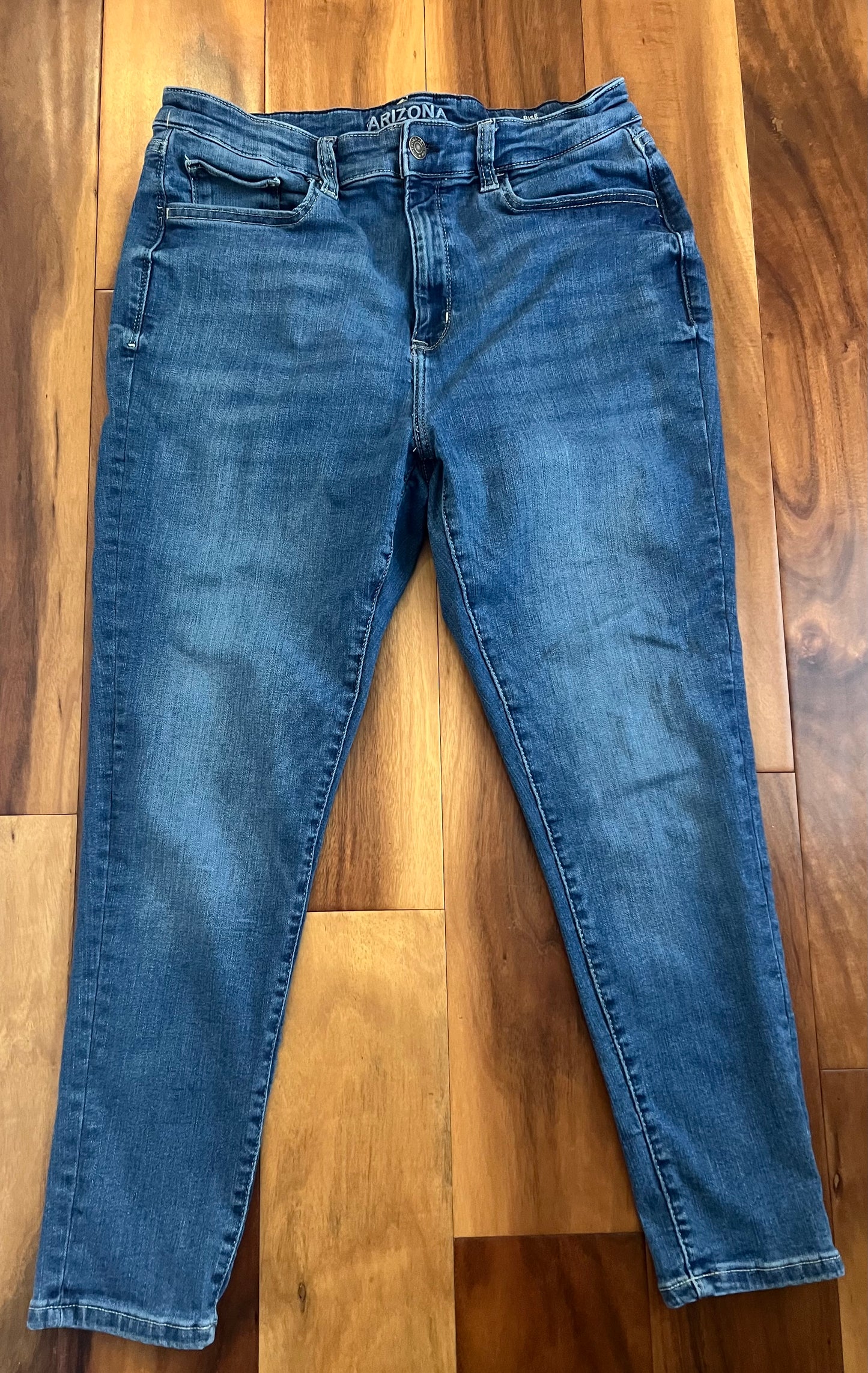Seller 130 Girls Arizona Jeans -13 short - high waisted jeggings  - GUC