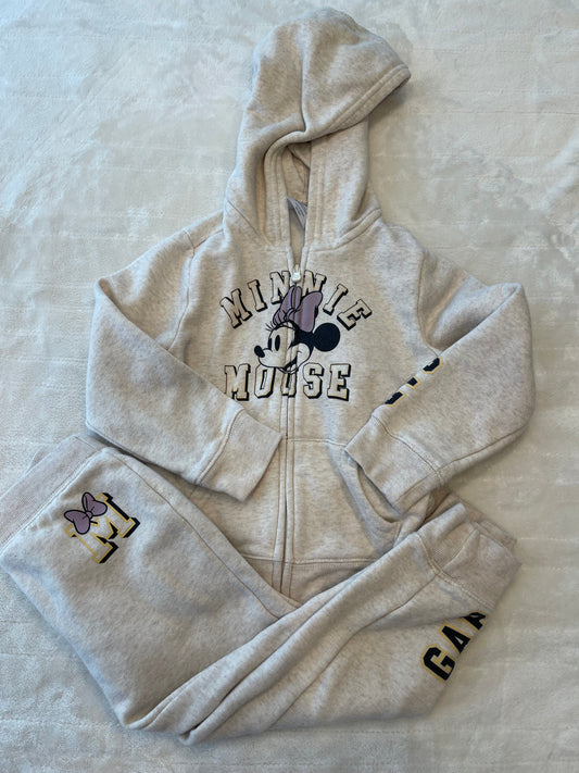 #212 Gap size 5 Minnie sweat outfit. Perfect for Disney trip