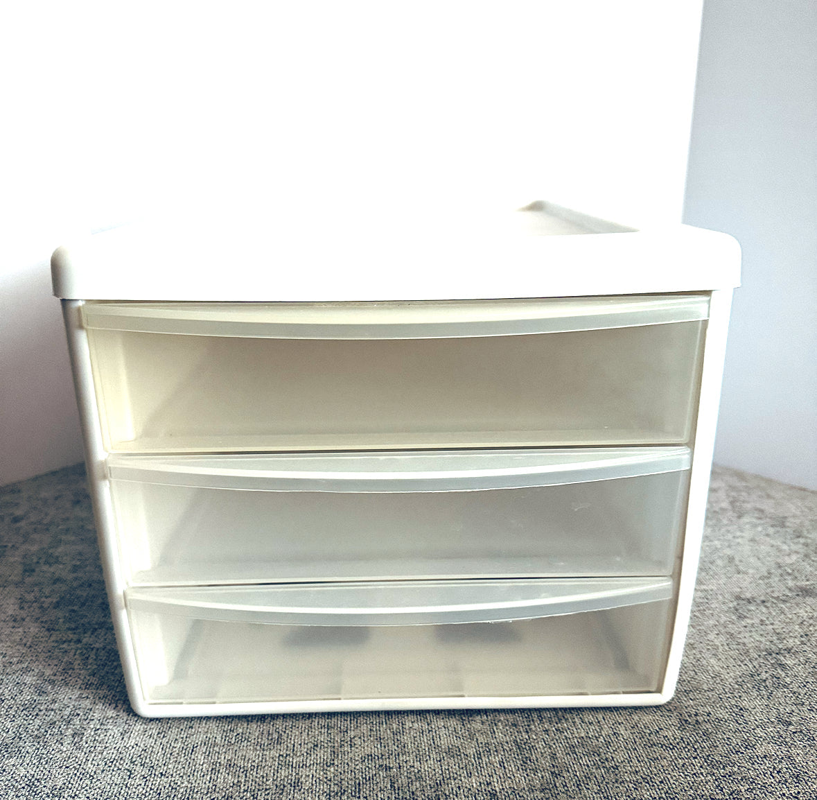 REDUCED #92 3 drawer organizer