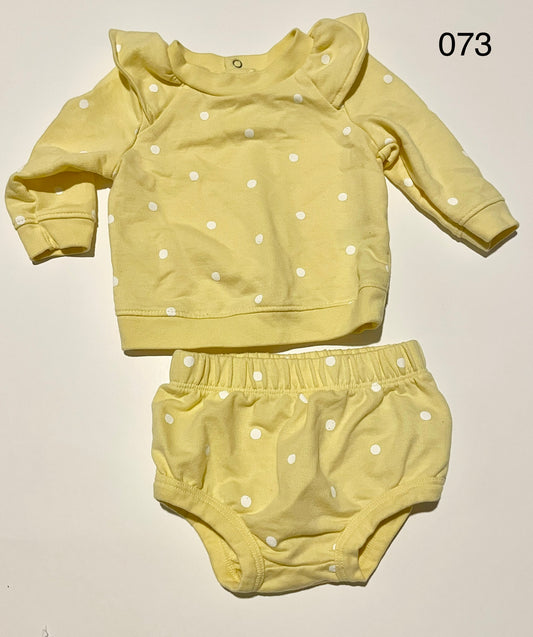 Cat and Jack yellow sweatshirt and bloomers size 3 months