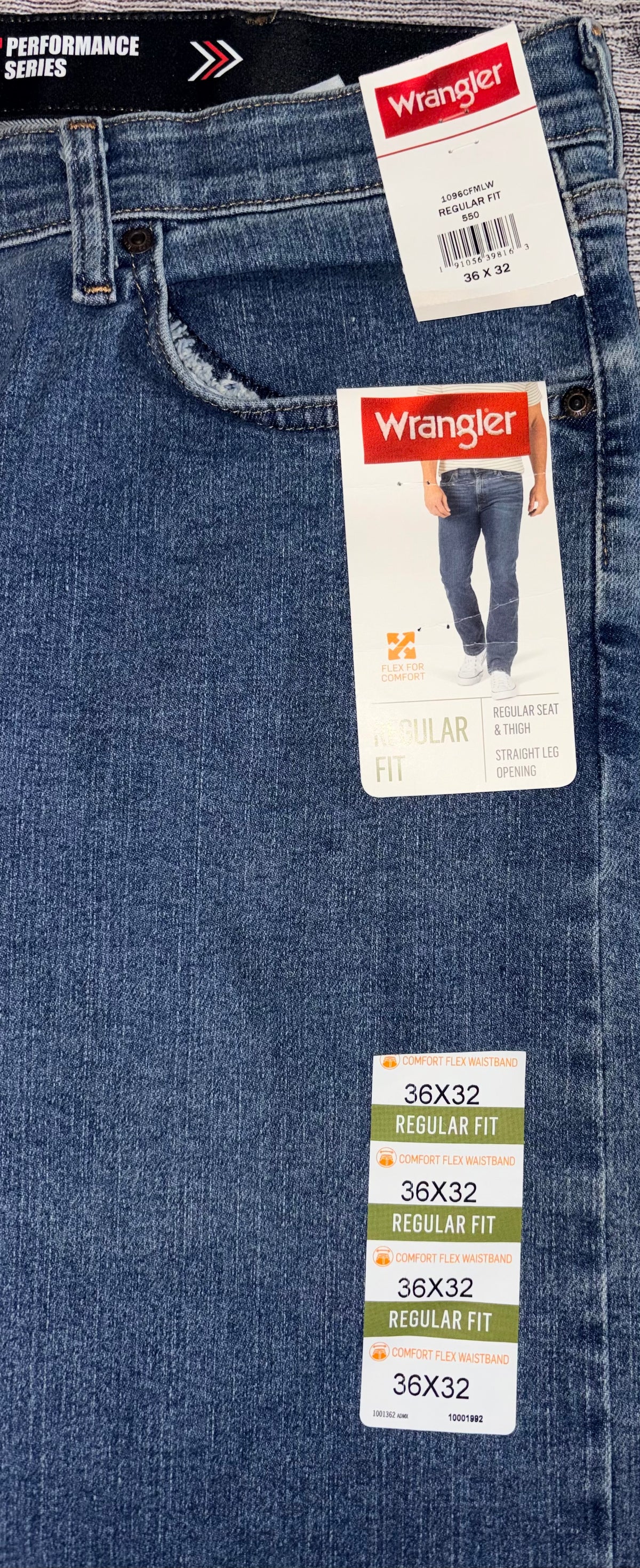 Seller 124 NEW Wrangler Men’s 36x32 Regular Fit Jeans