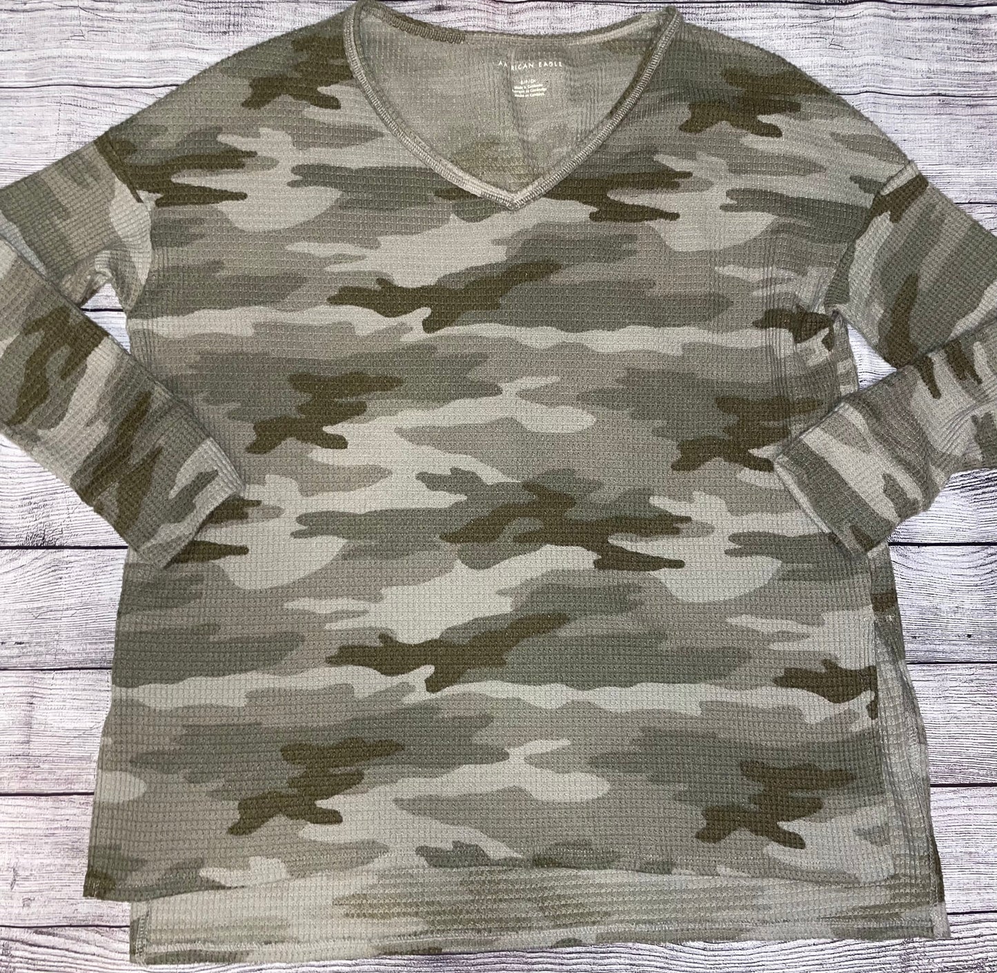 Seller #171 *REDUCED*  American Eagle Women’s Small Long Sleeve