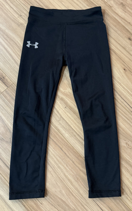 Seller #81 Girls Size 5 Under Armour Black Pants