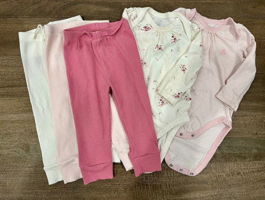Seller #55 Gap 12-18 Month girls 3 pants and 2 long-sleeve bodysuits