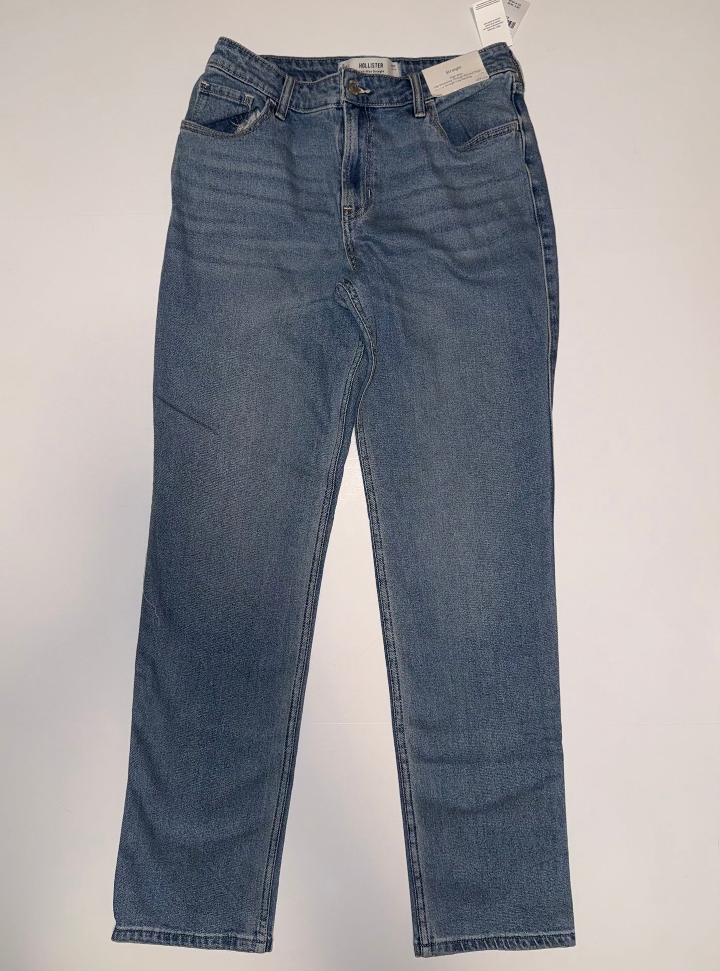 #106: Womens 8 Long Hollister High Rise Straight Jeans NWT
