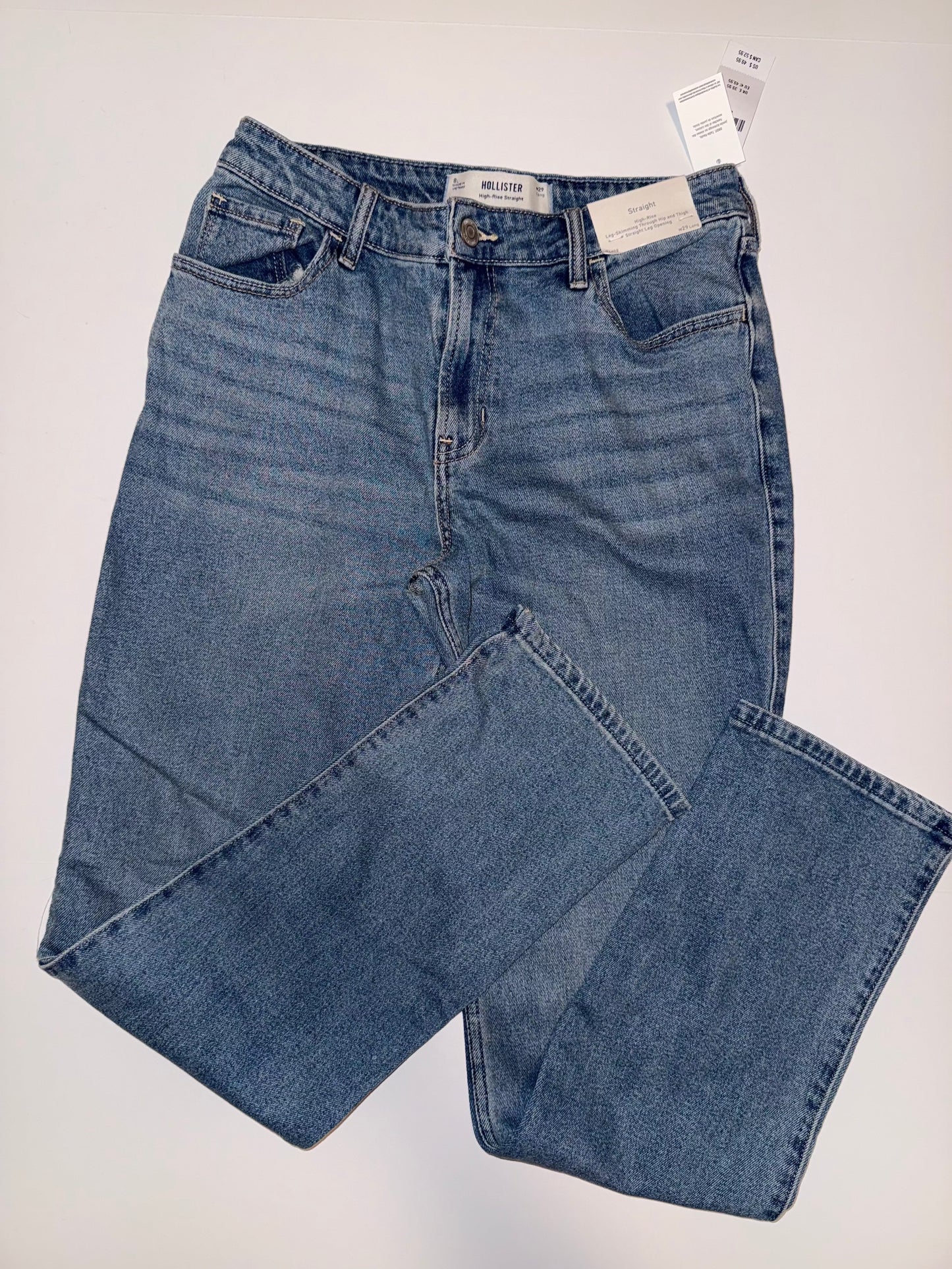 #106: Womens 8 Long Hollister High Rise Straight Jeans NWT