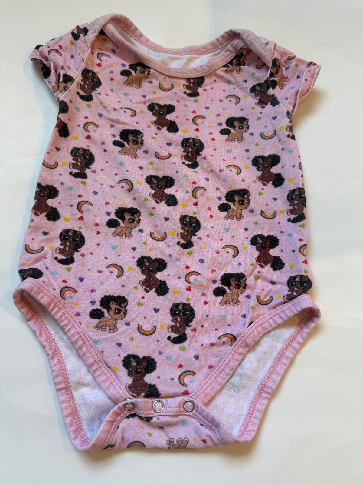 #170 The Black Unicorn Shop Pink Unicorn body suit girls 6-12 Months
