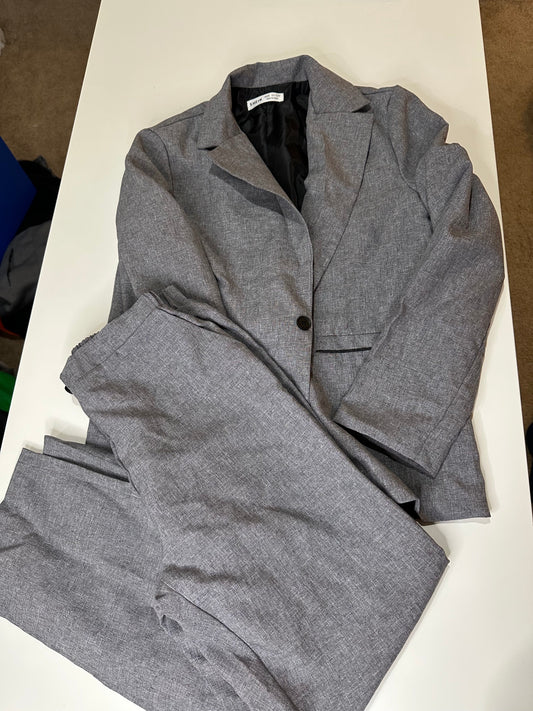 #23 Boys (reduced) suit size 12