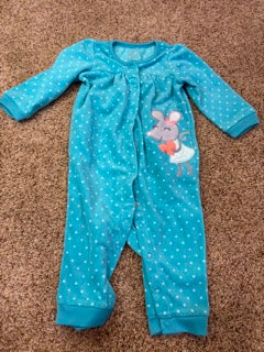 #47 girls 12 mo carters sleeper
