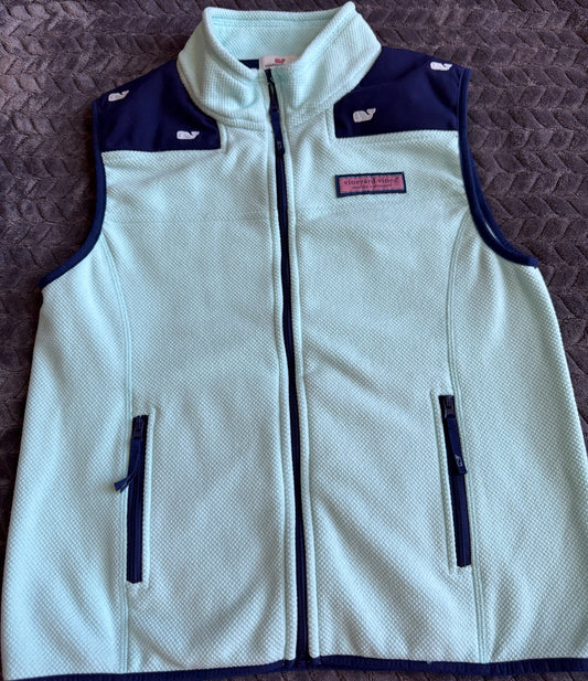 #74- vineyard vines girls L