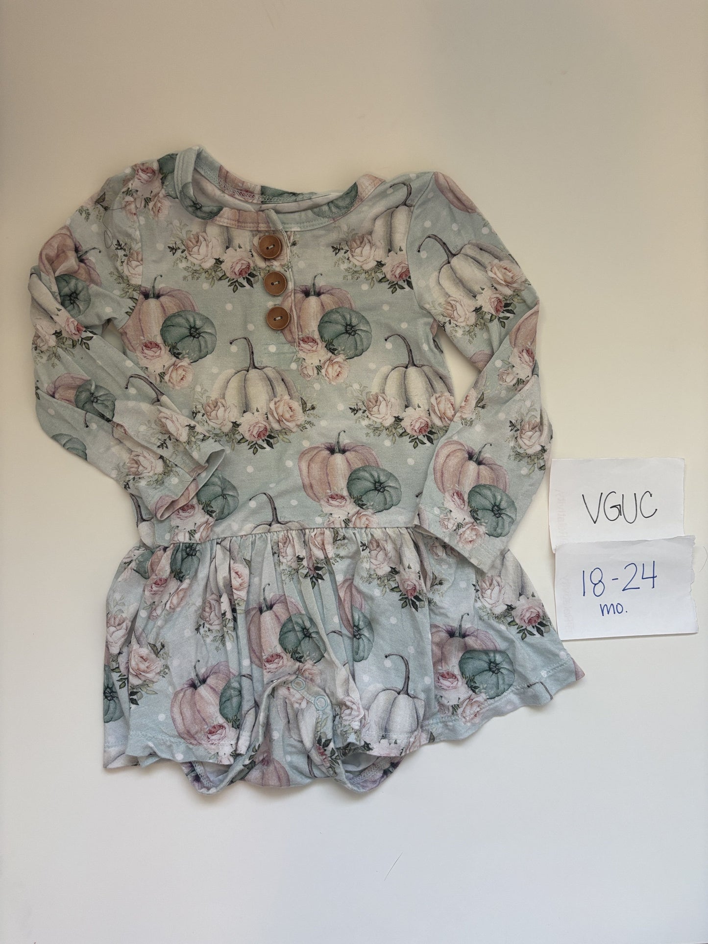 #138 - 18-24 Mo - VGUC Posh Peanut - Pumpkin LS Bodysuit Twirl - PU 45236